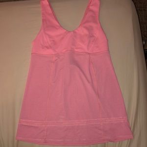 Lululemon tank